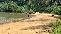 Accidental homemade adventure on public beach with handjob and cumshot