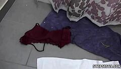 wanna see teen explode cum and squirt hard?