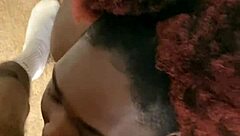 jshump licks juicythehoudini's big clit till she creams hard