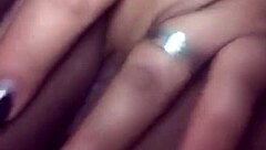 Girlfriend masturbates pussy in homemade video