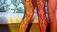 milf wife rushes in for wild homemade porn shoot!