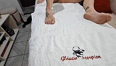 Safado massagista pounds gostosa client's wet milf pussy hard