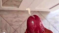 Open wide for sexy Italian cumshot talk