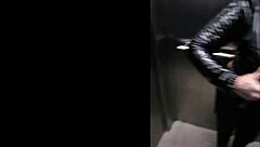 Colombian milf fucked hard in neighbor's elevator