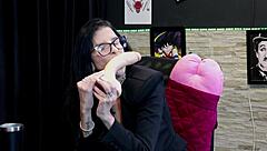 Morena demos sloppy blowjob after fake orgasm confession!