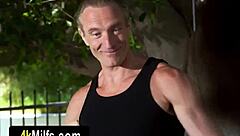 Cassie Milf Romantic Oral Fuck Session