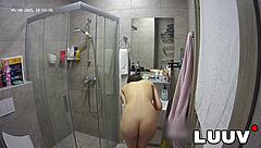 Kareflore's real amateur shower tease exposed