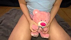 Petite Aria Banks Swallows Multiple Cumshots Pov