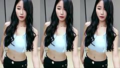 chinese cutie dances wildly sexy!