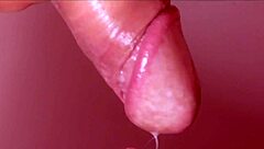 Japanese amateur's close-up cumshot facial in mouth-drenched finale