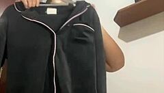 Exhibiting Body Makes Cocks Rock Hard And Dripping!