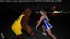 Cheerleader Trixi Brooks Fucks Gibby Clown Doggystyle Cosplay