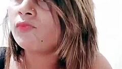 Indian babe shakes big ass and tits in naughty sexy sucking dance