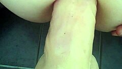 amateur dildo deeply stretches tight asshole wide