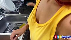 Sexy 18yo Mexicana Big Ass Caramel Skin Seduces Landlord