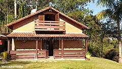 Come see my juicy ass close up