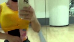 mi culo colombiano se ve irresistible en este outfit gym