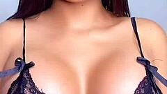 Mature Women Flash Cunt Ass Crack!