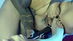 your tongue on my feet makes my pussy wet