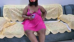 webcam lady teases boobs and plays pussy