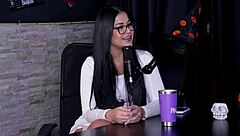 exibicionista revela lugares pra transar em lingerie halloween casal swingers