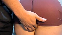 Gym girl's perfect ass gets cum-covered free use in bathroom