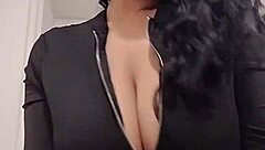 Big titted latina influencer begs for adult content support now