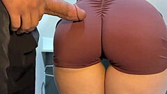 Gym girl's perfect ass gets cum-covered free use in bathroom