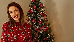 hot milf creampied under christmas tree?