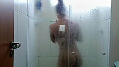 excited bath encounter with curvy brunette leading to creampie