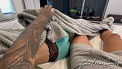 loira colegial mamando pau e engolindo porra