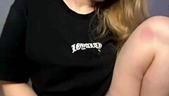 hey watch this bbw finger her pink wet pussy