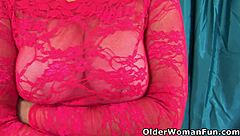 older woman sapphire louise fingers her wet mature slit