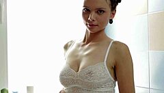 Antoinette Underwater Bath Dildo Masturbation Session