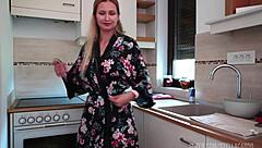 im dancing in the kitchen feeling so wet housewife solo