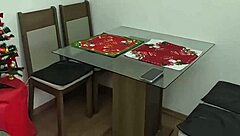 comi o cuzinho e buceta da noiva asiatica antes ceia natal