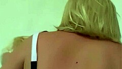 i love licking this beauty blonde's sweet pussy