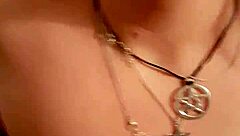 Sri Lankan BbW Wife Deepthroats