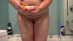 Shaving plump mature milf's luscious trimmed pussy close up