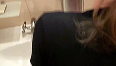 Hey that gym beauty took my invite for steamy bathroom sex right now