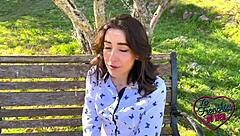 Jeune coquine adore la baise anale en 3some avec brune fran�aise