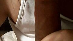 casual moroccan oral fun in intimate session