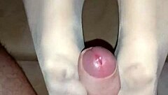Homemade Nylon Footjob Ends in Gushing Cumshot on Toes!