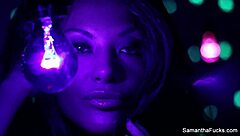 Samantha Saint's lesbian black light pussy play