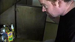 Barefoot pregnant ebony bbw takes interracial spooning cumshot