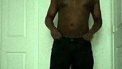 American 33yo bangs European 30yo French 20yo in wild threesome cumfest