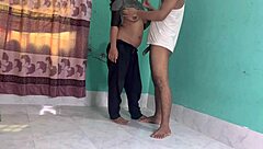 Bangladeshi Girlfriend's Secret Cowgirl Ride Leads to Steamy Cumshot