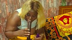 i can't stop fingering my shaved pussy on camera today