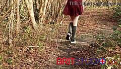 18yo teen amateur pisses wildly on toilet seat