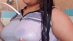 Amateur Bath Tease with Dripping Wet Bra and Arm